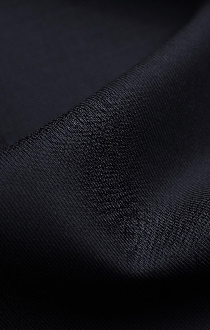 Italienische Schurwolle der Wollhose mit Side Adjusters in Schwarz