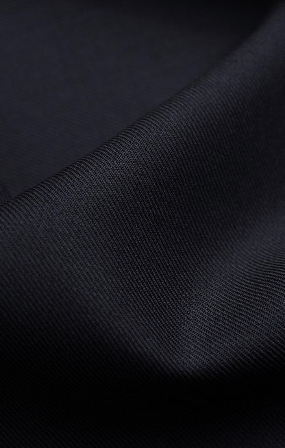 Italienische Schurwolle der Wollhose mit Side Adjusters in Schwarz
